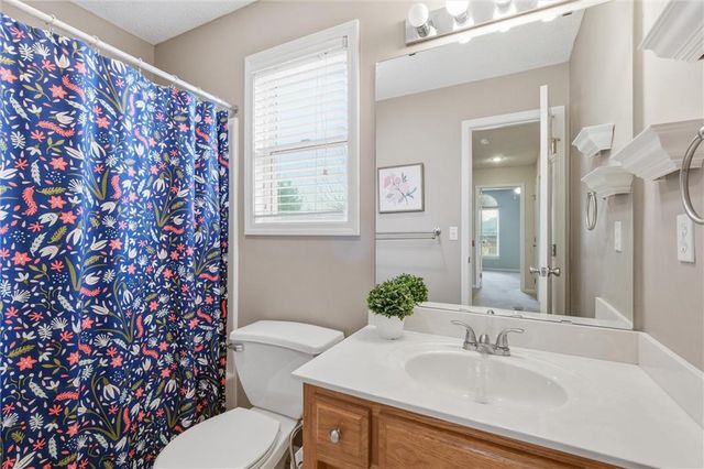 16350 S Central Street, Olathe, KS 66062