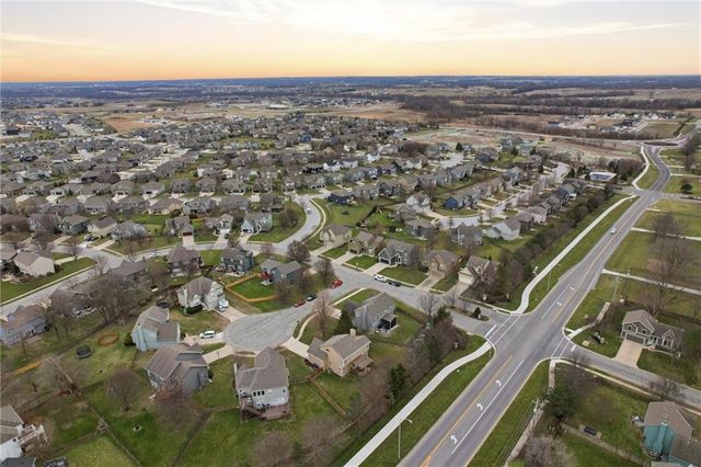 16350 S Central Street, Olathe, KS 66062