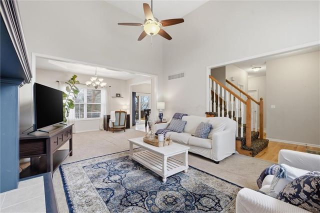 16350 S Central Street, Olathe, KS 66062