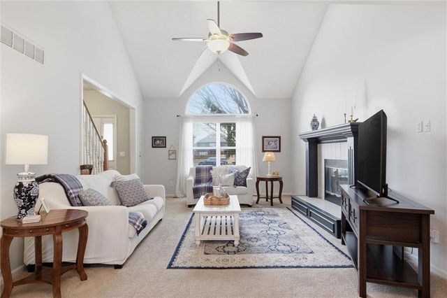 16350 S Central Street, Olathe, KS 66062