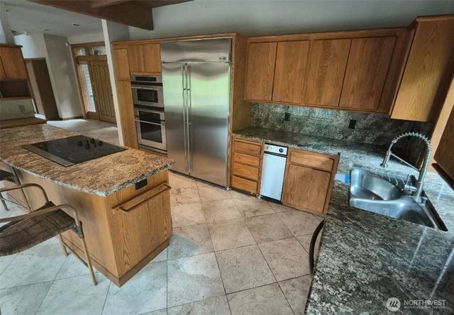 2727 Kalama River Road, Kalama, WA 98625