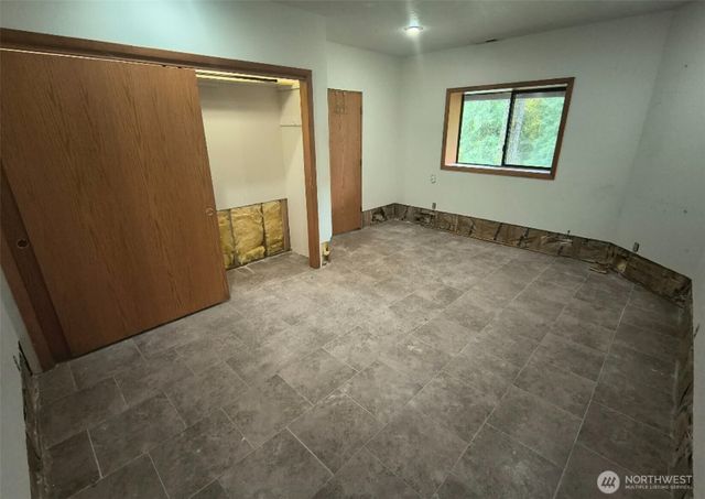 2727 Kalama River Road, Kalama, WA 98625