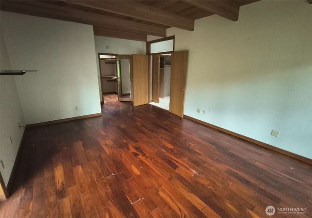 2727 Kalama River Road, Kalama, WA 98625