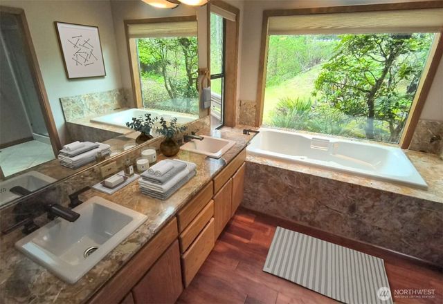 2727 Kalama River Road, Kalama, WA 98625