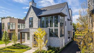 395 Greenwood Street, Birmingham, MI 48009