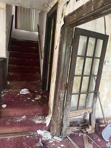 2077 Collingwood Street, Detroit, MI 48206