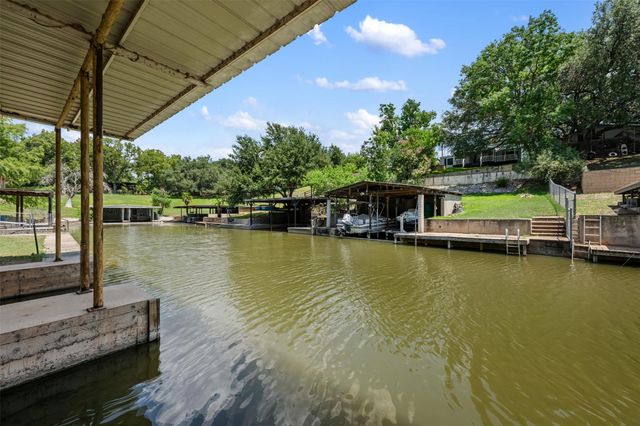 523 County Road 136A, Kingsland, TX 78639