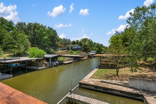 523 County Road 136A, Kingsland, TX 78639