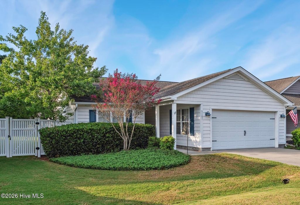 5187 Minnesota Drive SE, Boiling Spring Lakes, NC 28461