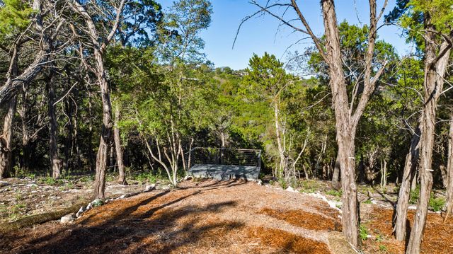 1 Martelli LN, West Lake Hills, TX 78746