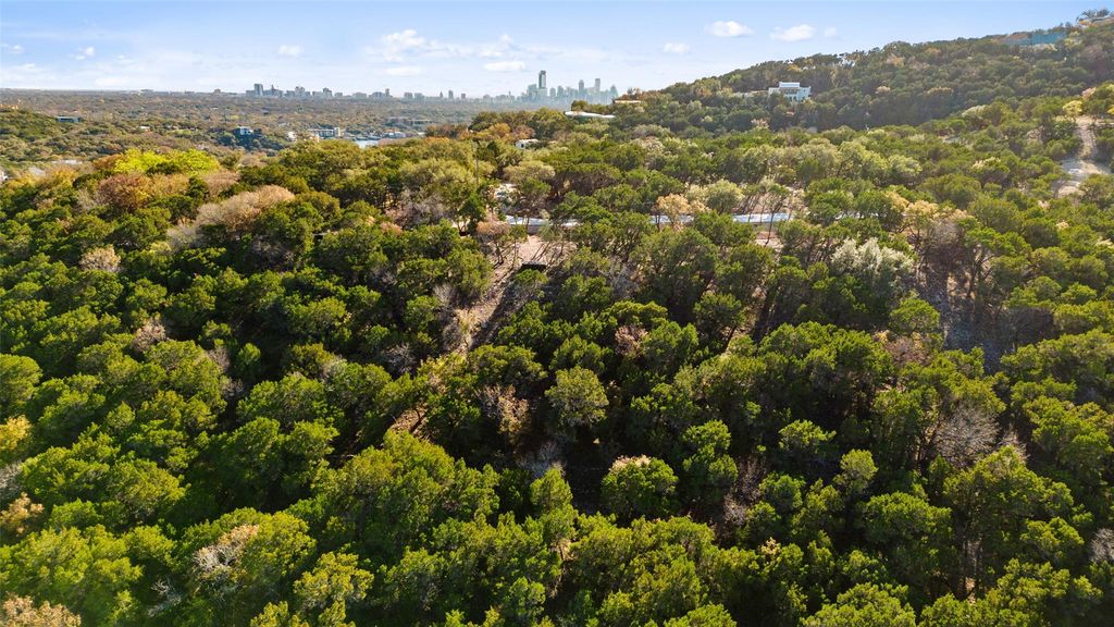 1 Martelli LN, West Lake Hills, TX 78746