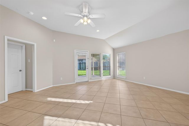 715 Smith Springs, Spring, TX 77373