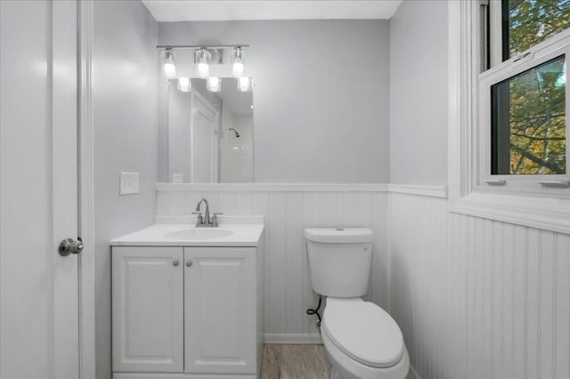599 Oakhill Ave, Attleboro, MA 02703