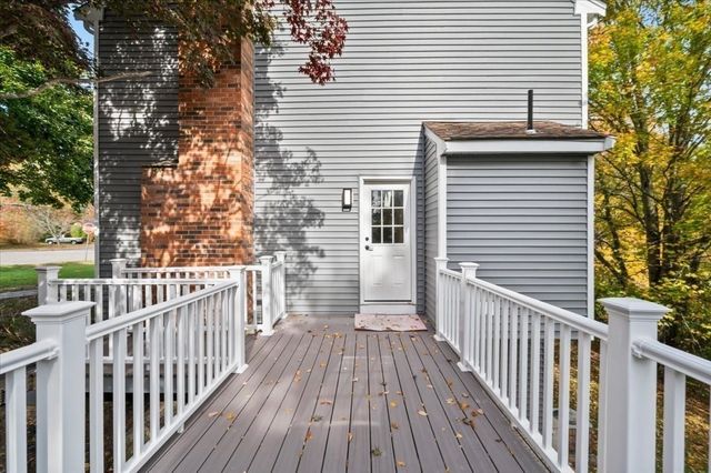599 Oakhill Ave, Attleboro, MA 02703