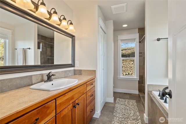 880 Saddlerock Dr., Ellensburg, WA 98926