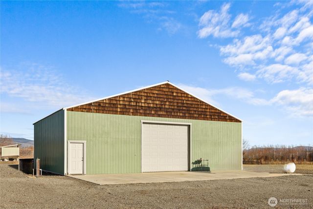 880 Saddlerock Dr., Ellensburg, WA 98926