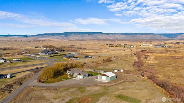 880 Saddlerock Dr., Ellensburg, WA 98926