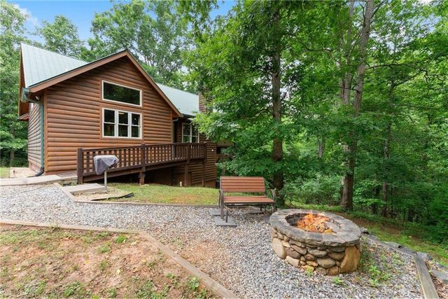 265 Maple Ridge Drive, Cleveland, GA 30528