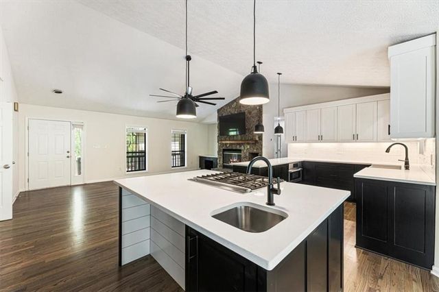 190 Red Coat Pass, Jasper, GA 30143