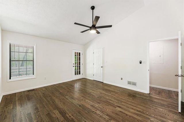 190 Red Coat Pass, Jasper, GA 30143