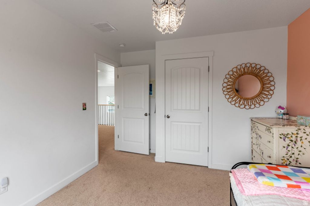 Image 24 of property listing at 663 S CROOKED POST WAY, Saratoga Springs, UT 84045