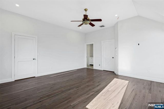 306 Ogden Avenue, Teaneck, NJ 07666