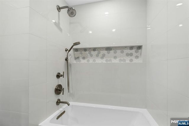 306 Ogden Avenue, Teaneck, NJ 07666
