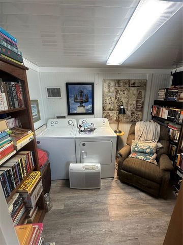 204 52ND AVENUE PLAZA E, Bradenton, FL 34203