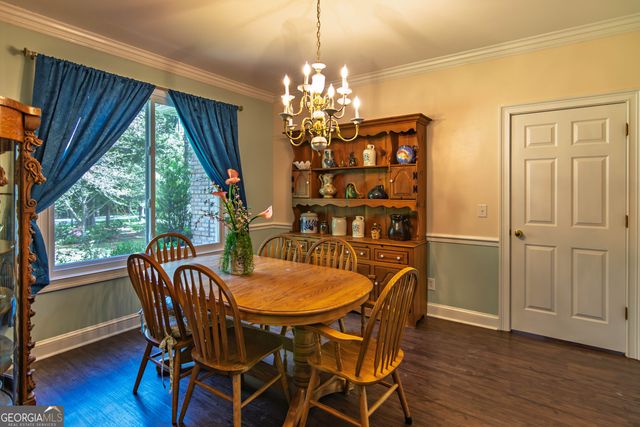 204 Weatherford Place, Macon, GA 31210