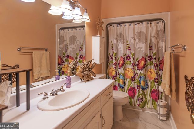 204 Weatherford Place, Macon, GA 31210
