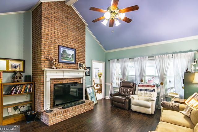 204 Weatherford Place, Macon, GA 31210