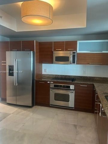 3330 NE 190th Street 1719, Aventura, FL 33180