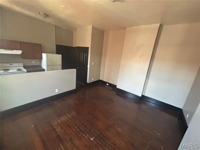 2742 Osage Street, St Louis, MO 63118