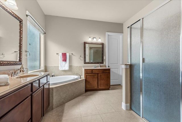 1436 Flint Rock LOOP, Driftwood, TX 78619