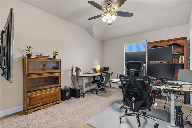 1436 Flint Rock LOOP, Driftwood, TX 78619