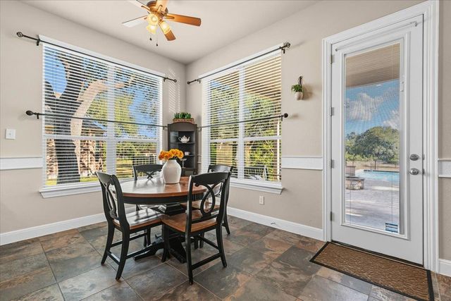 1436 Flint Rock LOOP, Driftwood, TX 78619