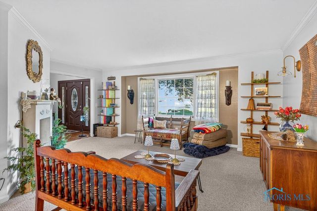 2945 Byrnwyck, Maumee, OH 43537