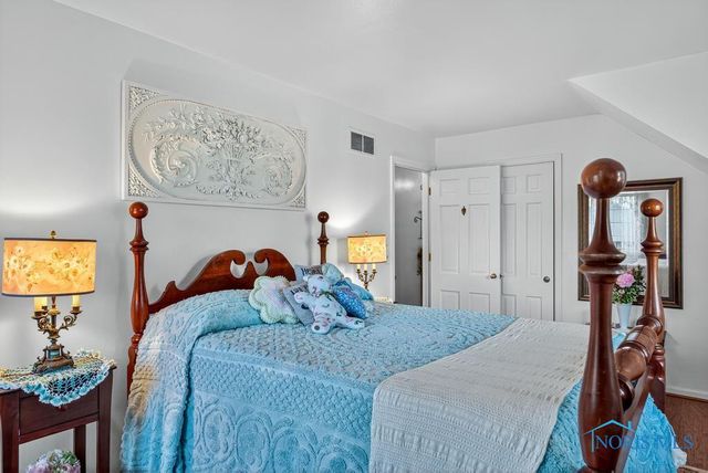 2945 Byrnwyck, Maumee, OH 43537