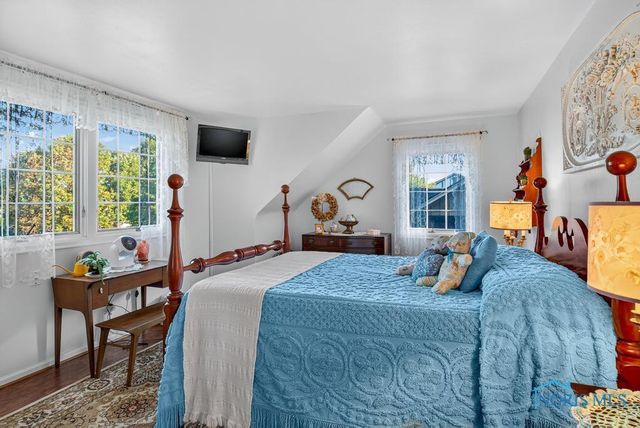 2945 Byrnwyck, Maumee, OH 43537