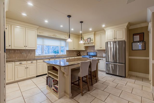 405 E Peru Street, Princeton, IL 61356