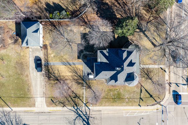 405 E Peru Street, Princeton, IL 61356