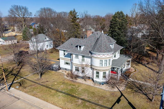 405 E Peru Street, Princeton, IL 61356