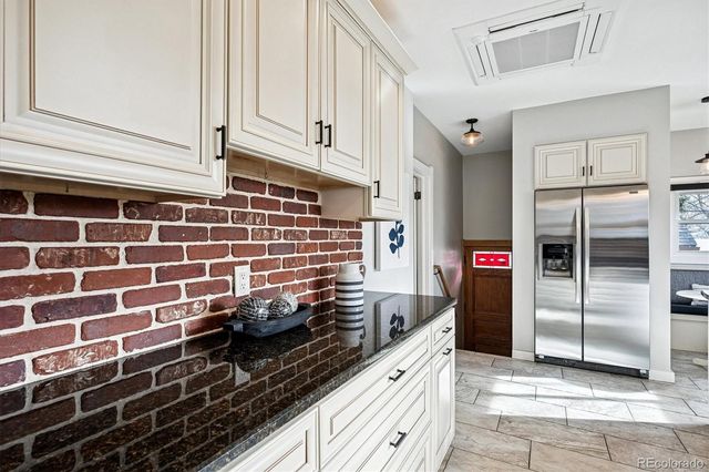 1600 Ivanhoe Street, Denver, CO 80220