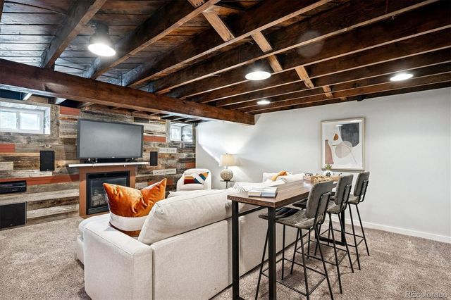 1600 Ivanhoe Street, Denver, CO 80220