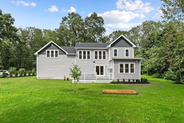 16 Old Cambridge Turnpike, Lincoln, MA 01773