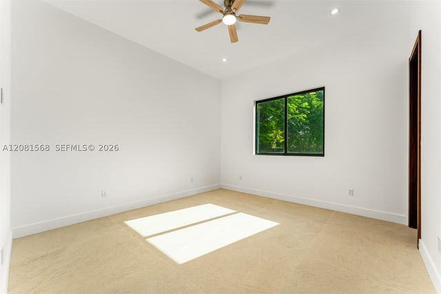 9475 SW 117th Ter, Miami, FL 33176