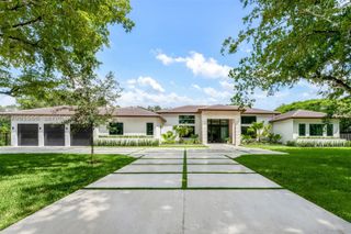 9475 SW 117th Ter, Miami, FL 33176