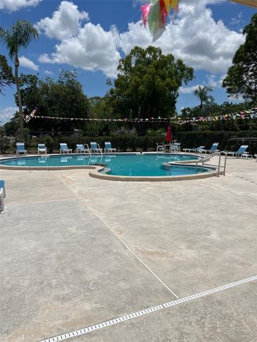 8372 CANDLEWOOD ROAD, Seminole, FL 33777