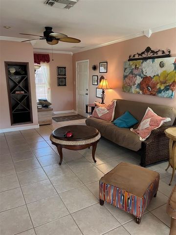 8372 CANDLEWOOD ROAD, Seminole, FL 33777