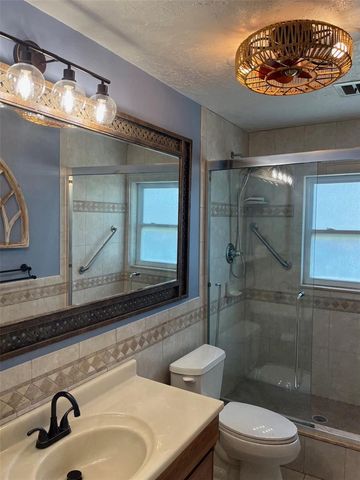 8372 CANDLEWOOD ROAD, Seminole, FL 33777
